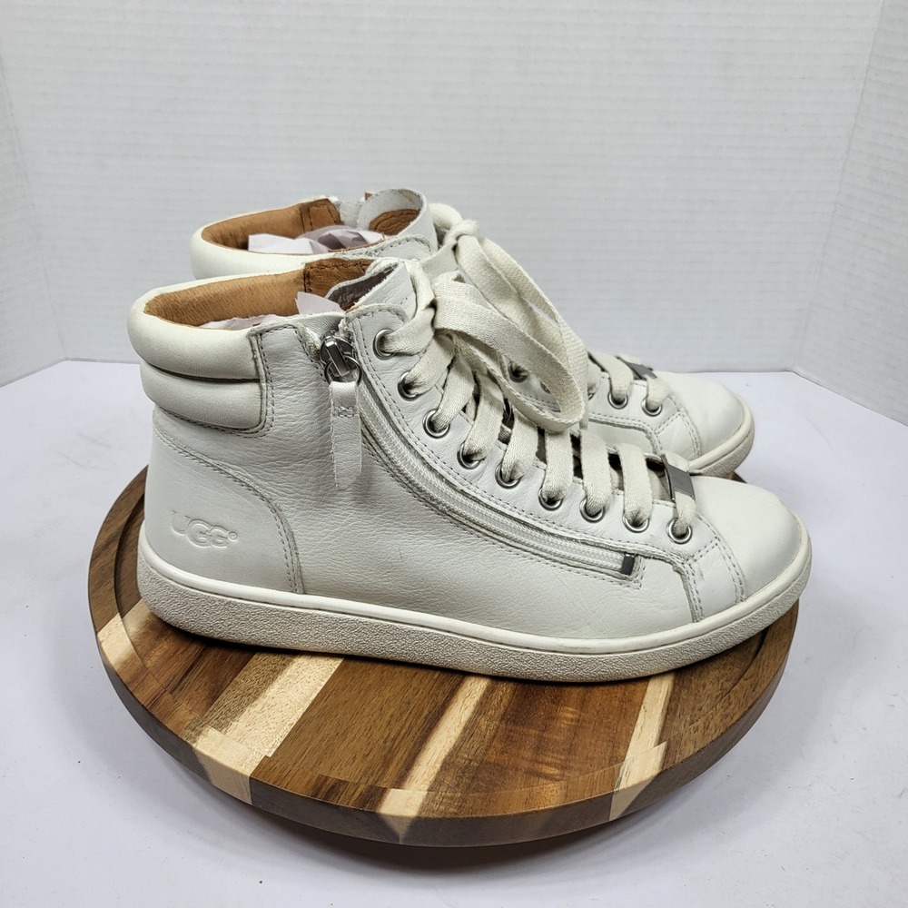 UGG Olive High Top Sneakers Womens 7.5 White Excellent Leather Side Zip 1019663